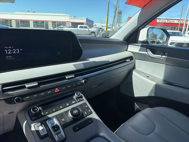 Used 2024 Hyundai Palisade SEL image 13
