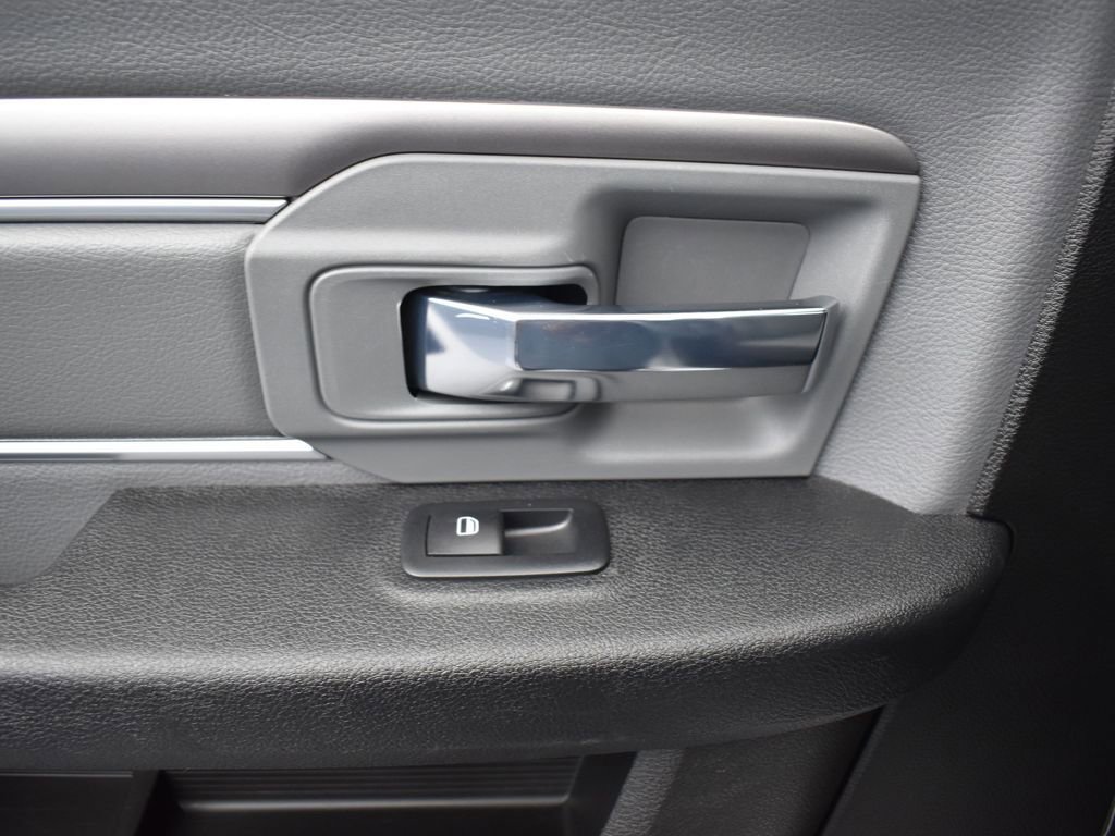 Used 2022 RAM 1500 Classic SLT image 36