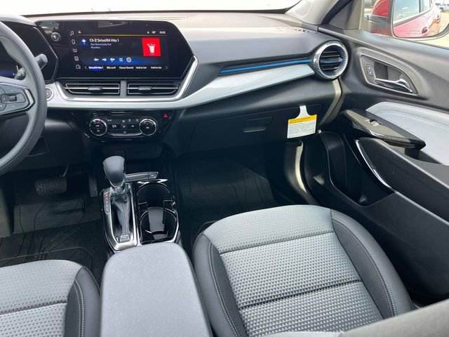 New 2026 Chevrolet Trax LT image 16