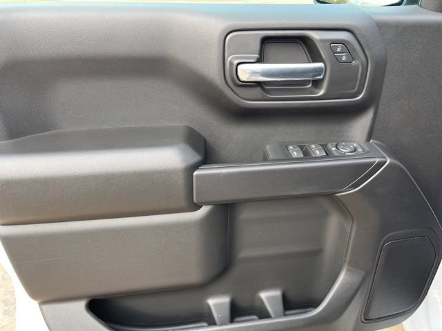 New 2026 Chevrolet Silverado 1500 Custom AWD/4WD image 17