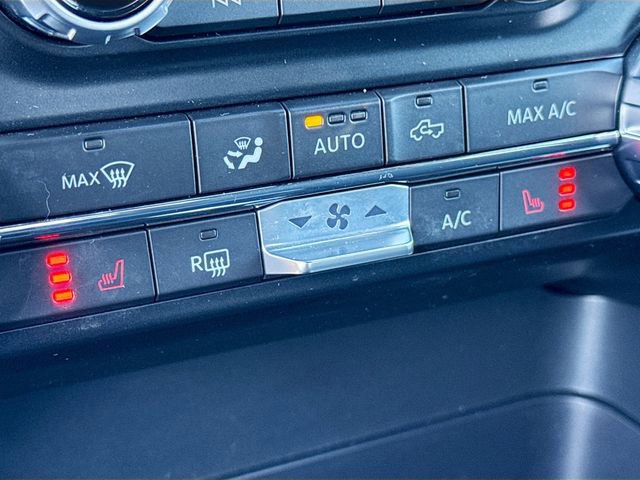 Certified 2022 Ford F150 XLT w/ Equipment Group 302A High image 21