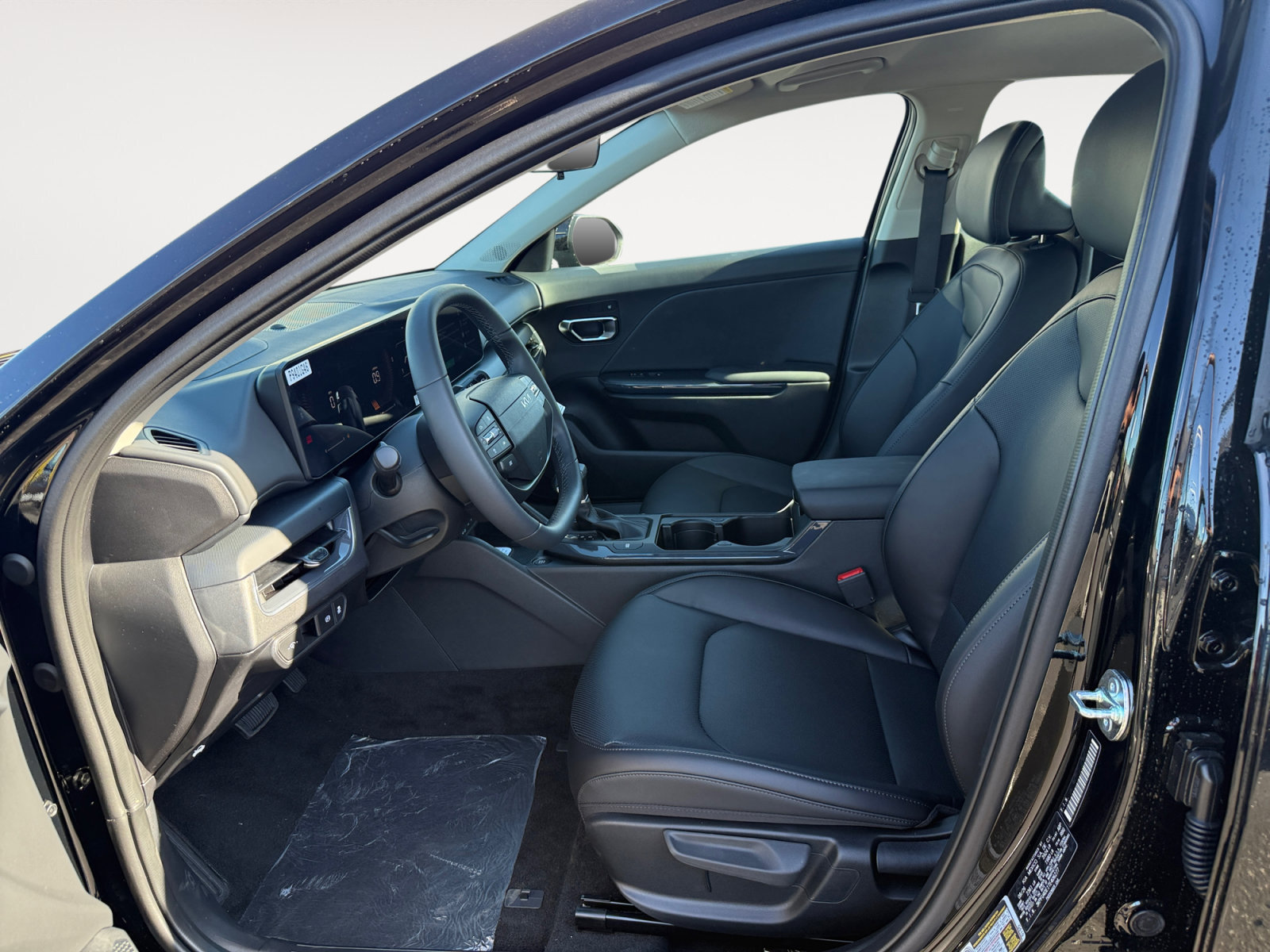 New 2026 Kia K4 EX FWD image 10