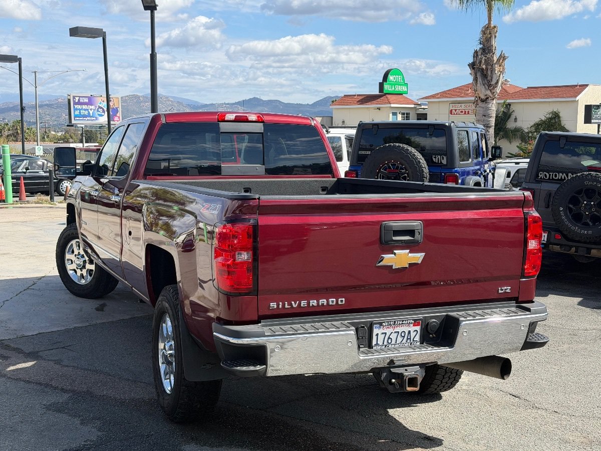 Used 2015 Chevrolet Silverado 3500 LTZ w/ Duramax Plus Package AWD/4WD image 7
