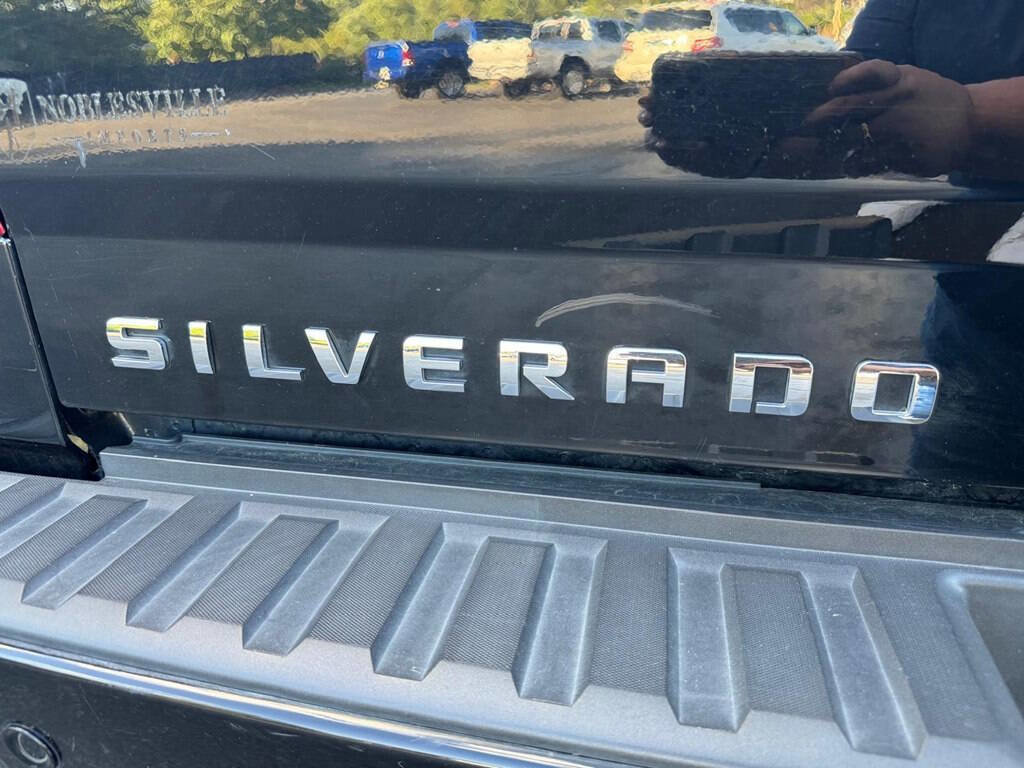 Used 2017 Chevrolet Silverado 1500 High Country image 21