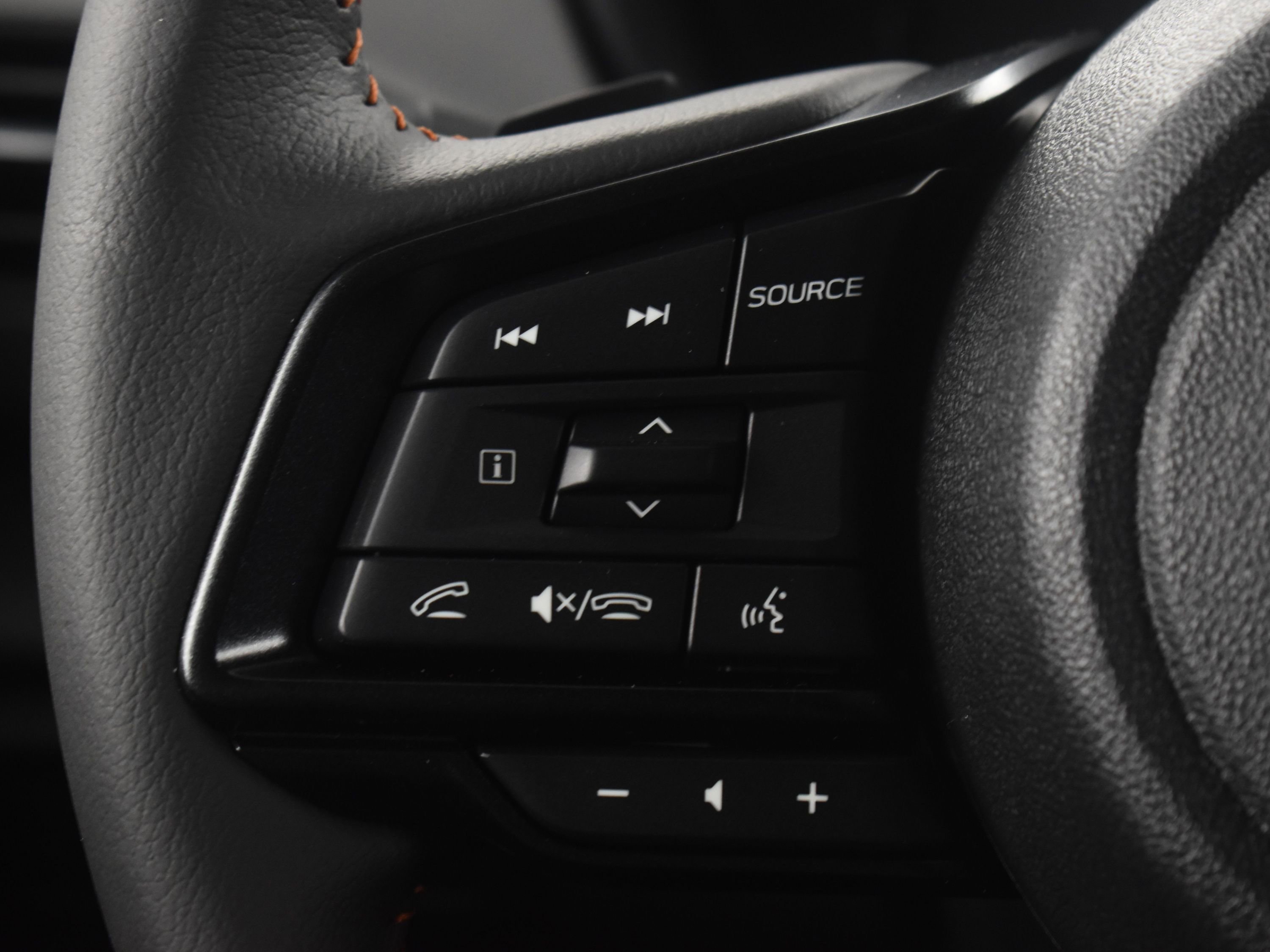 Certified 2025 Subaru Crosstrek 2.5i Limited w/ Popular Package #3A image 19