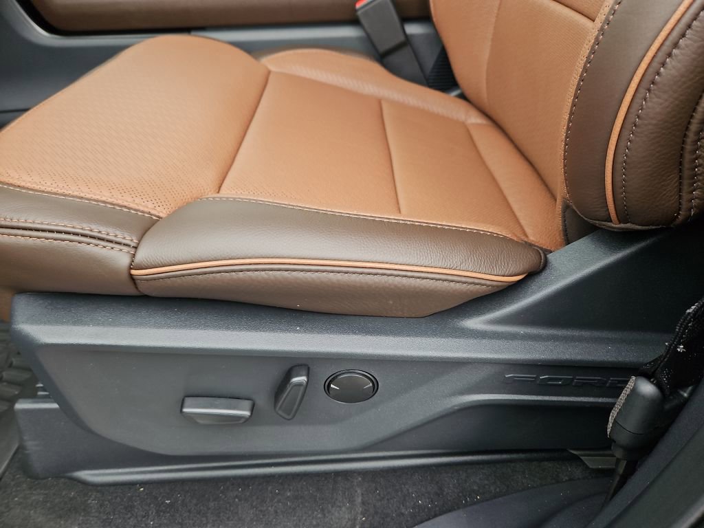 New 2025 Ford Expedition King Ranch image 23