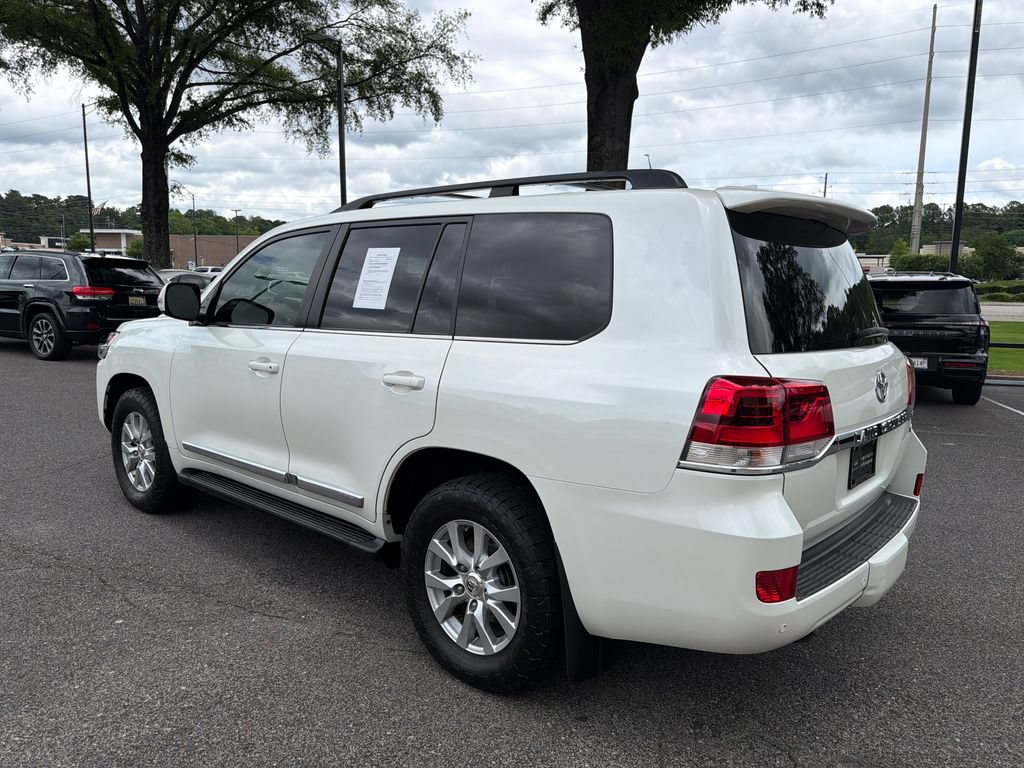 Used 2018 Toyota Land Cruiser AWD/4WD image 9