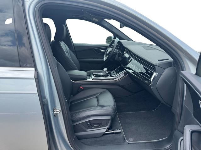 Used 2025 Audi Q7 3.0T Premium Plus image 14