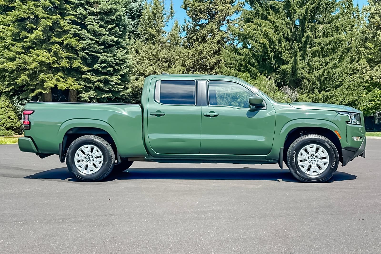 Used 2022 Nissan Frontier SV w/ Technology Package AWD/4WD video 3