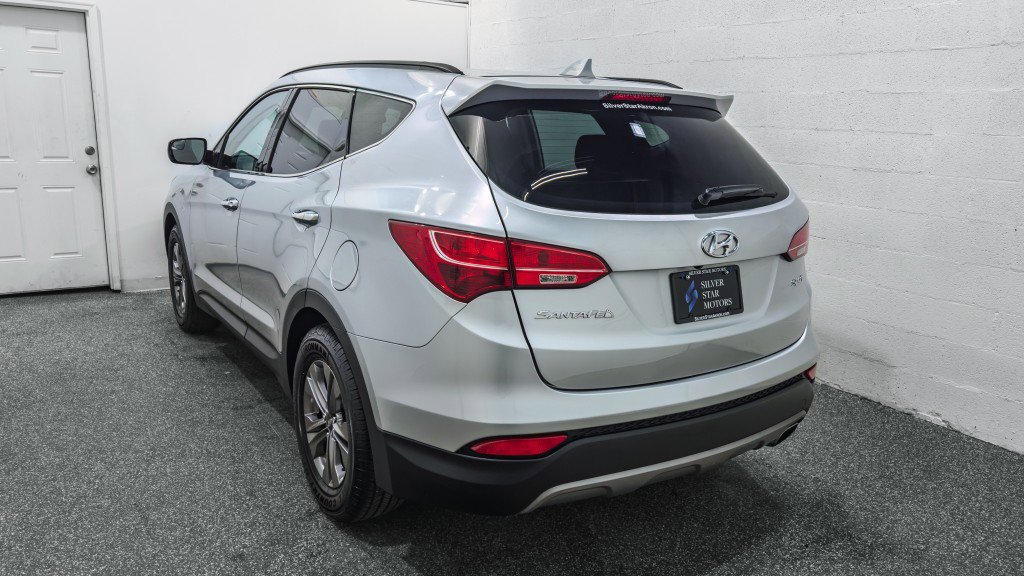 Used 2016 Hyundai Santa Fe Sport w/ Option Group 02 image 6