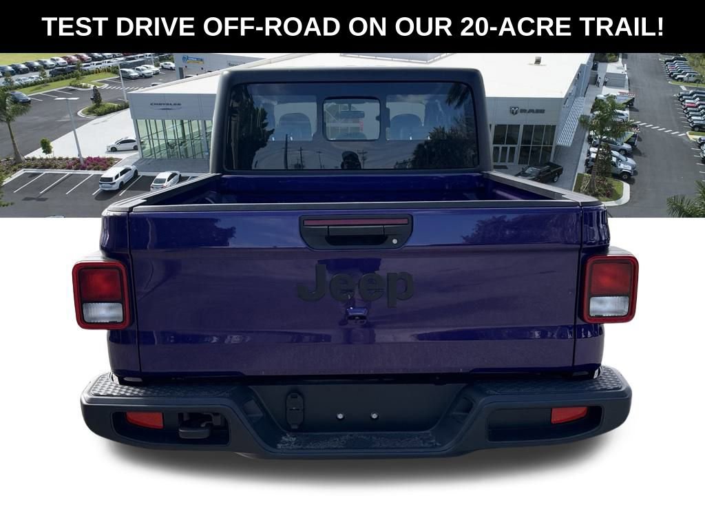 New 2026 Jeep Gladiator Sport image 5