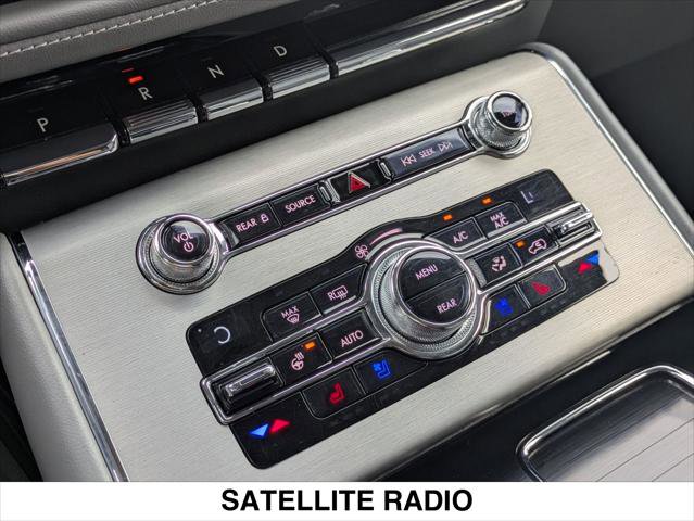 Certified 2020 Lincoln Aviator Reserve w/ Equipment Group 201A image 19