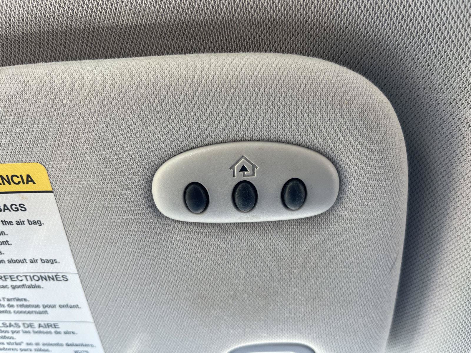 Used 2014 Ford Fusion SE FWD image 23