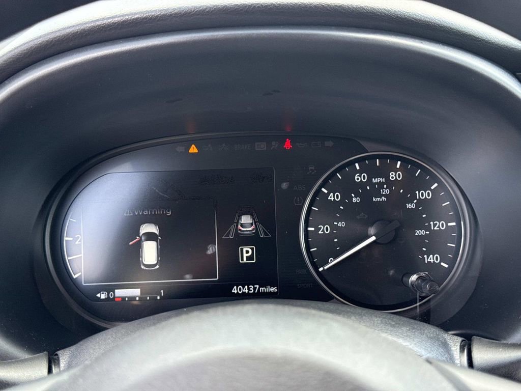 Certified 2023 Nissan Kicks SV image 30