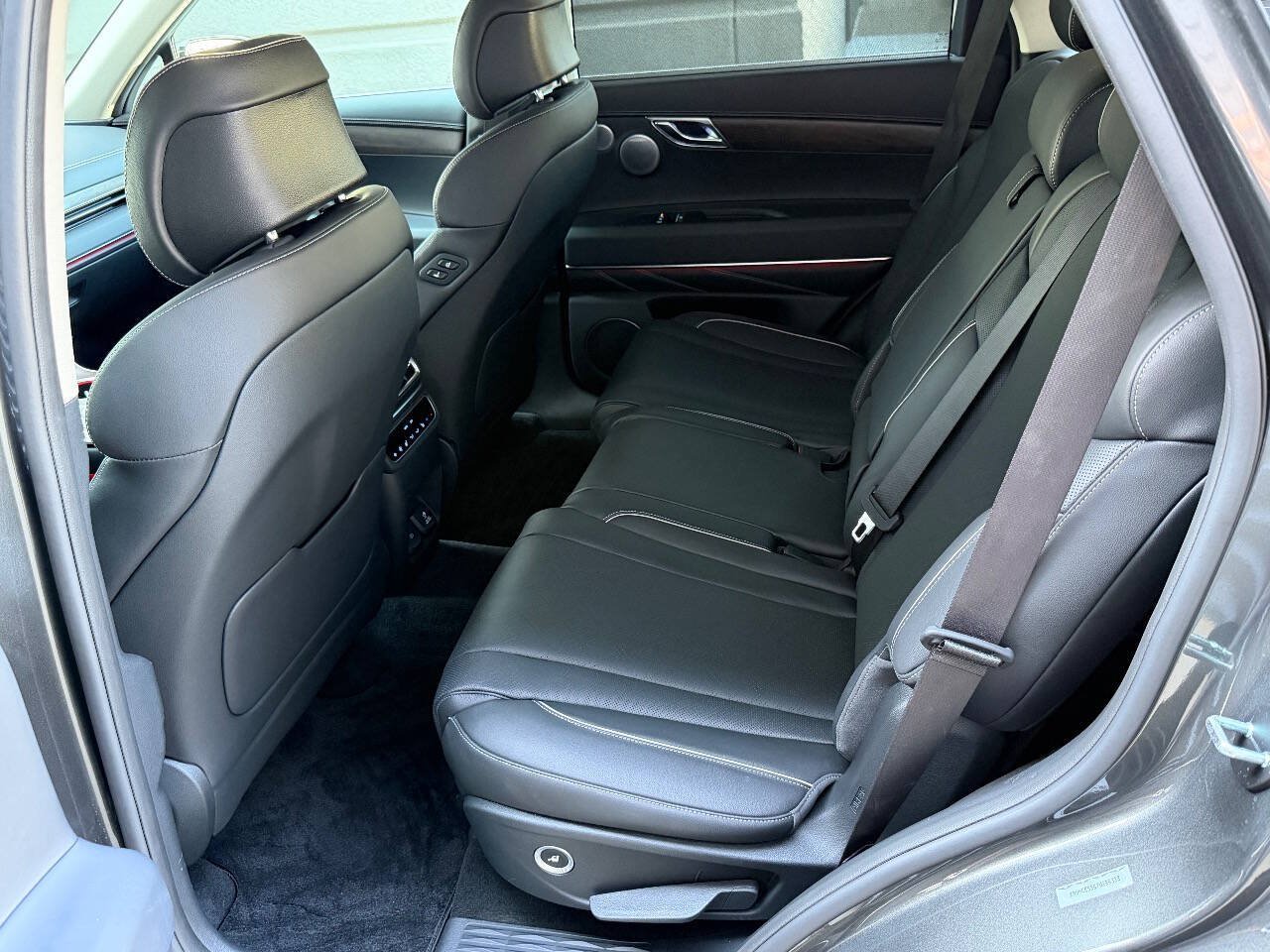 Used 2026 Genesis GV80 2.5T Prestige AWD/4WD image 19