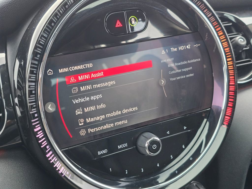 Used 2022 MINI Cooper S w/ Premium Package image 30