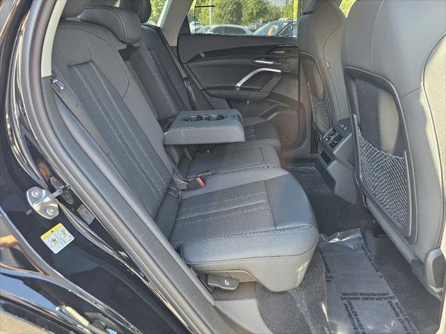Certified 2025 Audi Q5 Premium Plus w/ Premium Plus AWD/4WD image 6