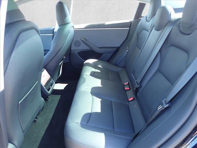 Used 2025 Tesla Model 3 Long Range RWD image 9