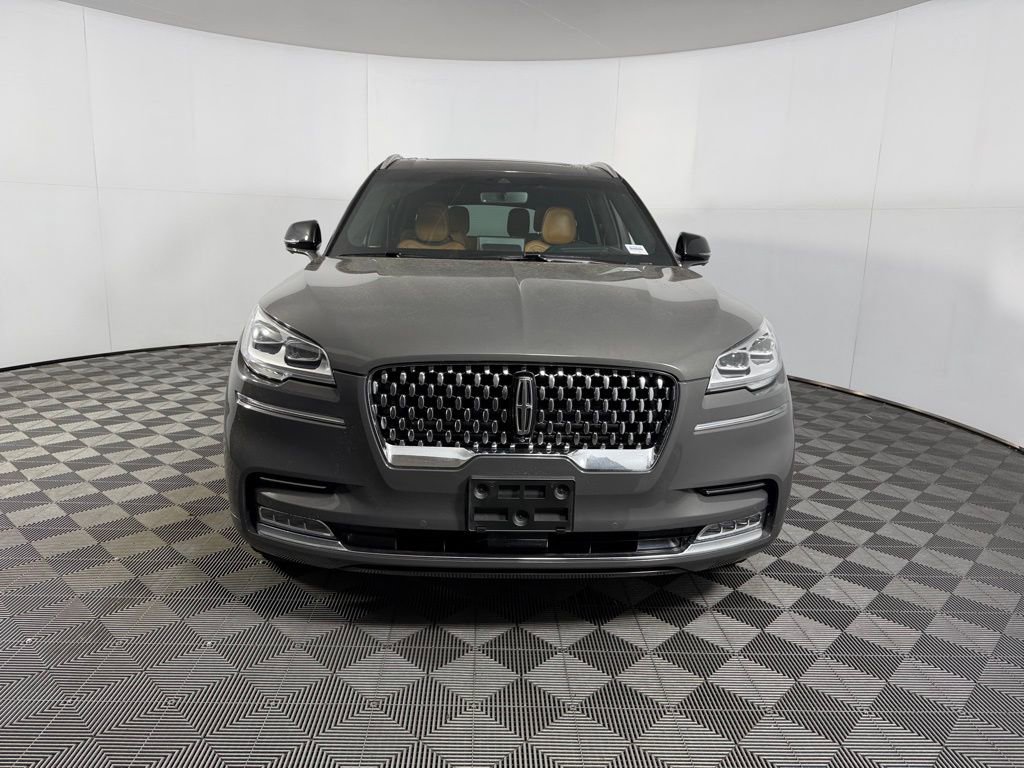 Used 2023 Lincoln Aviator Black Label image 10