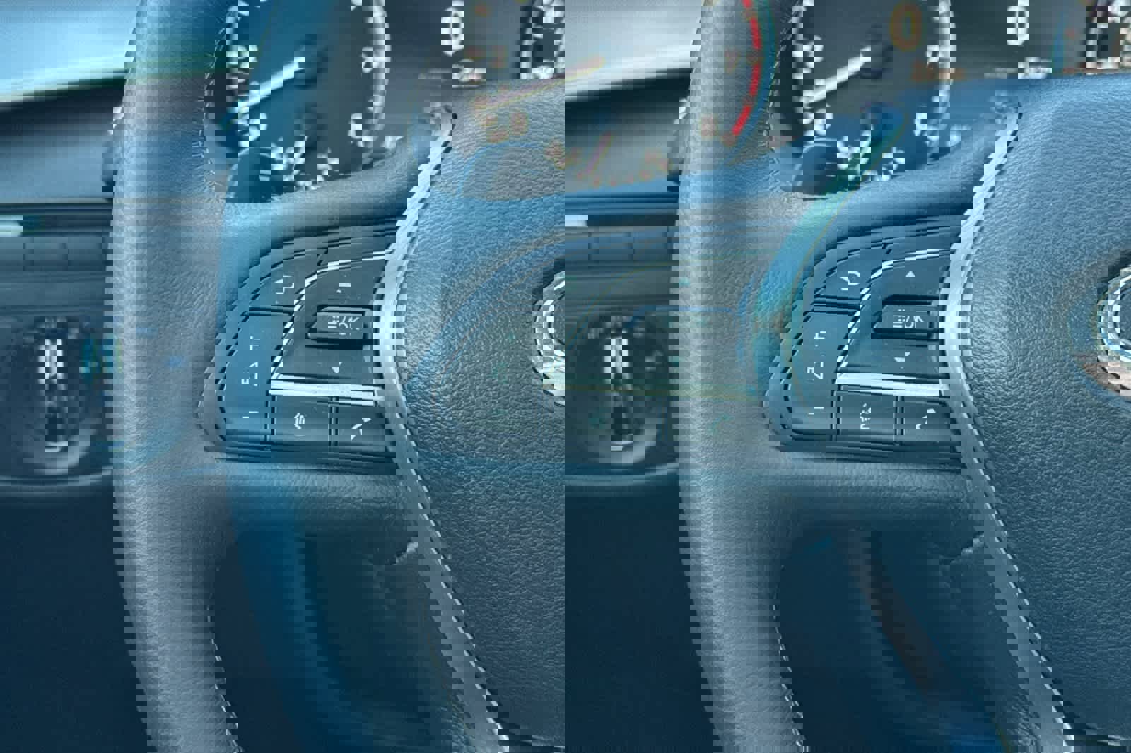 Used 2019 INFINITI QX50 Luxe w/ Navigation Package image 27