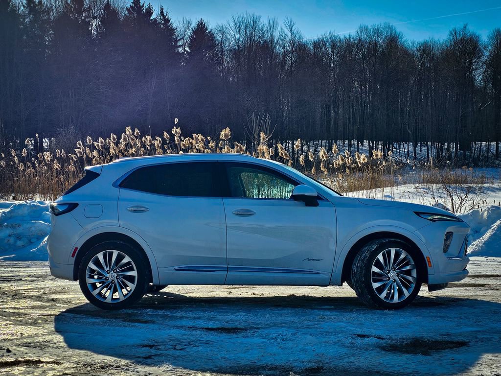 New 2026 Buick Envision Avenir image 2