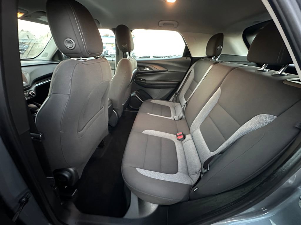 Used 2021 Chevrolet TrailBlazer LS image 20