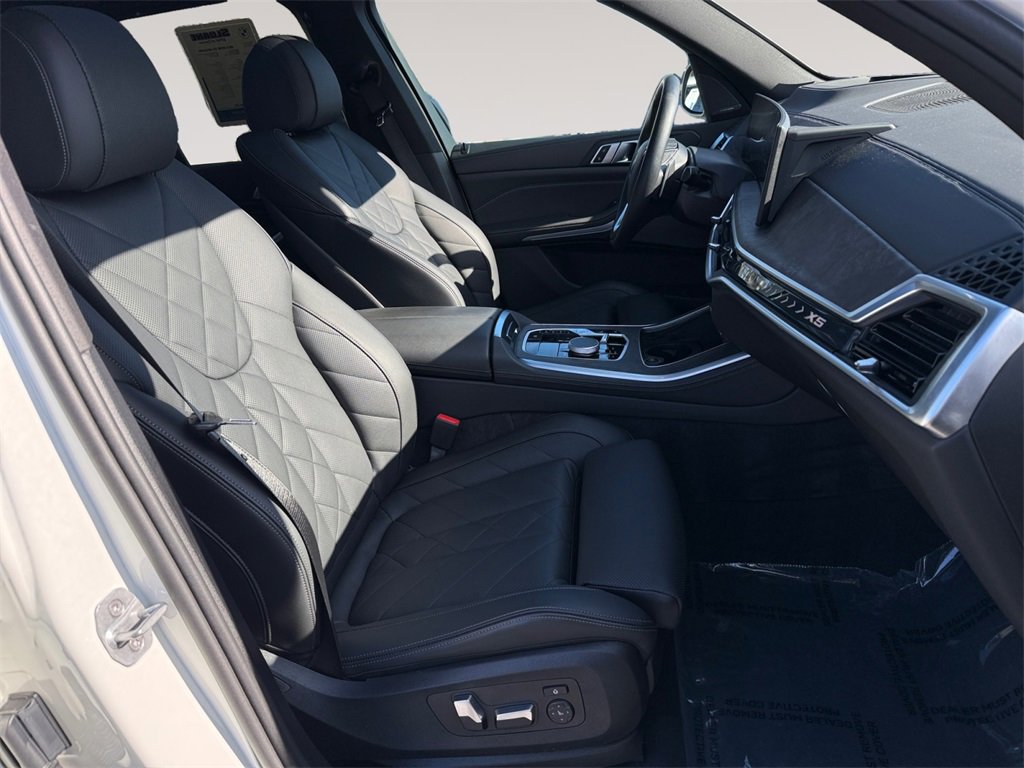 Certified 2024 BMW X5 xDrive40i w/ Premium Package image 15