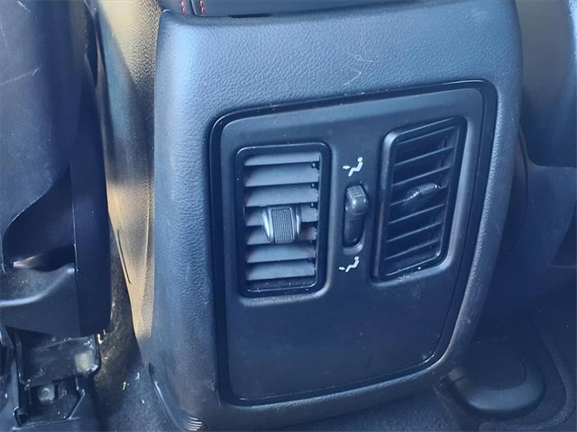 Used 2023 Dodge Durango GT image 24