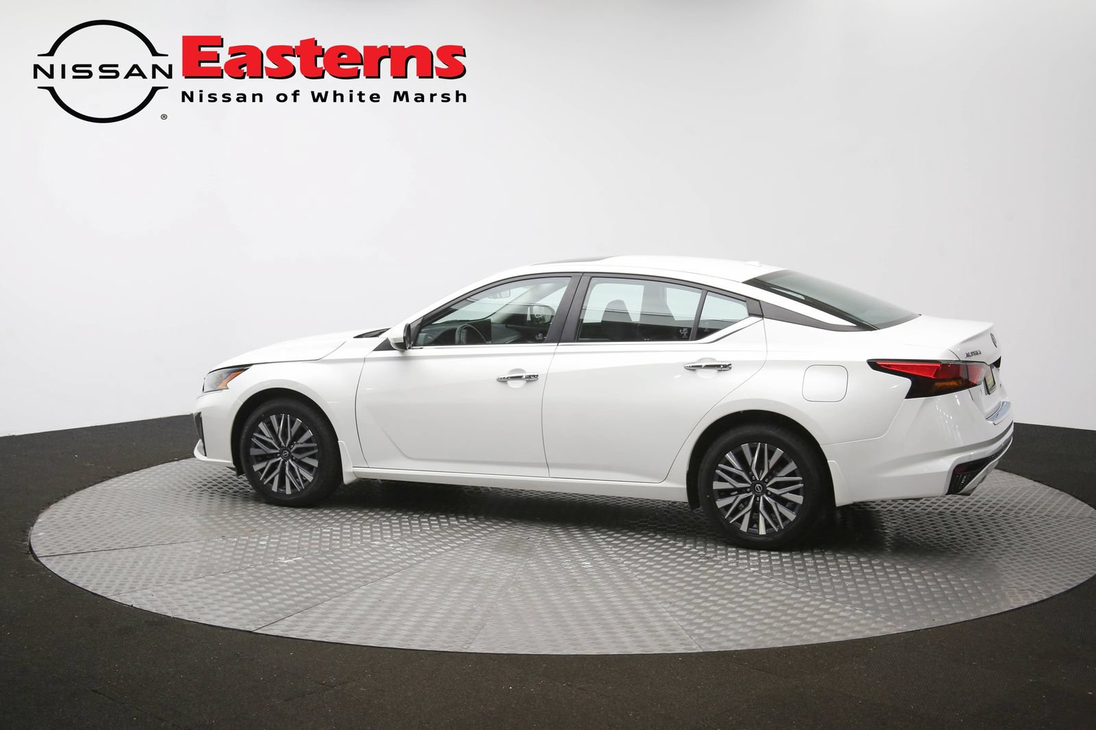 Used 2023 Nissan Altima 2.5 SV w/ SV Premium Package AWD/4WD image 62