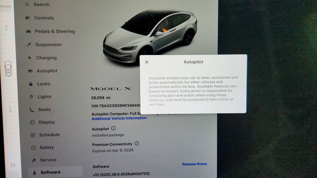 Used 2022 Tesla Model X image 15