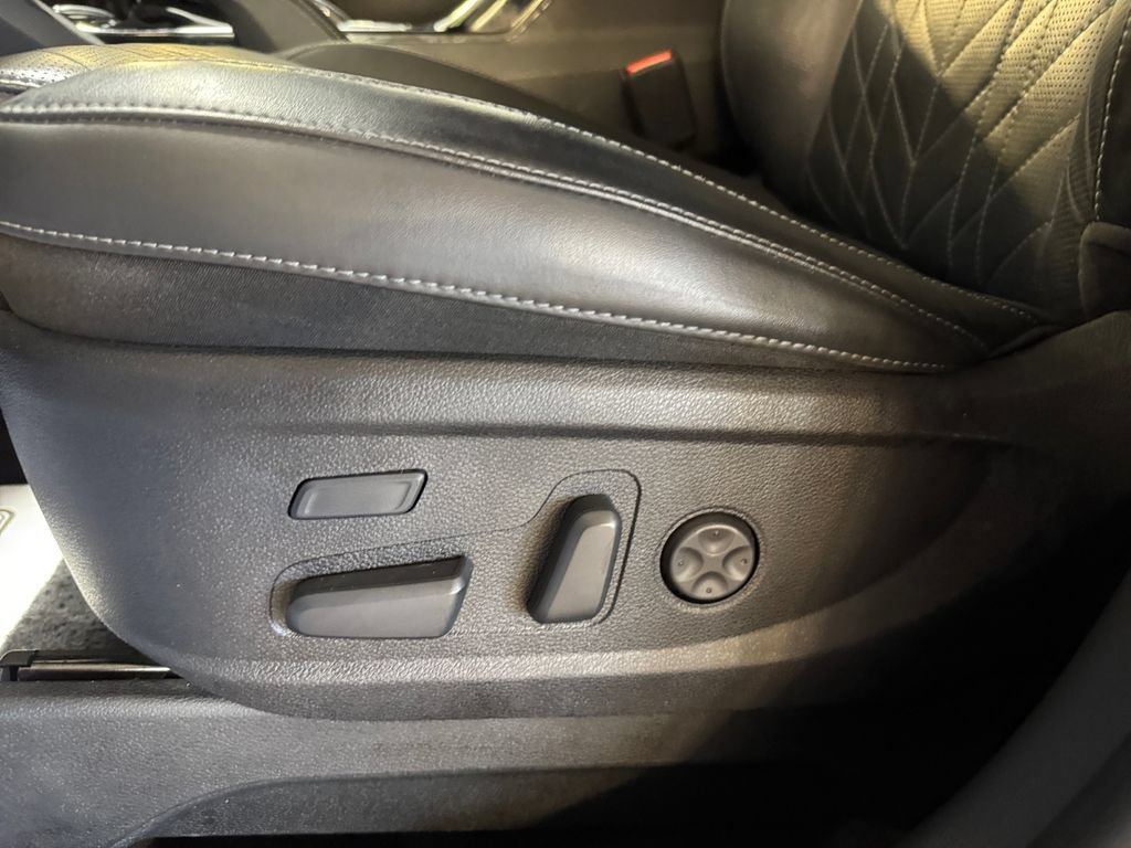 Certified 2025 Kia Telluride SX Prestige X-Line AWD/4WD image 13