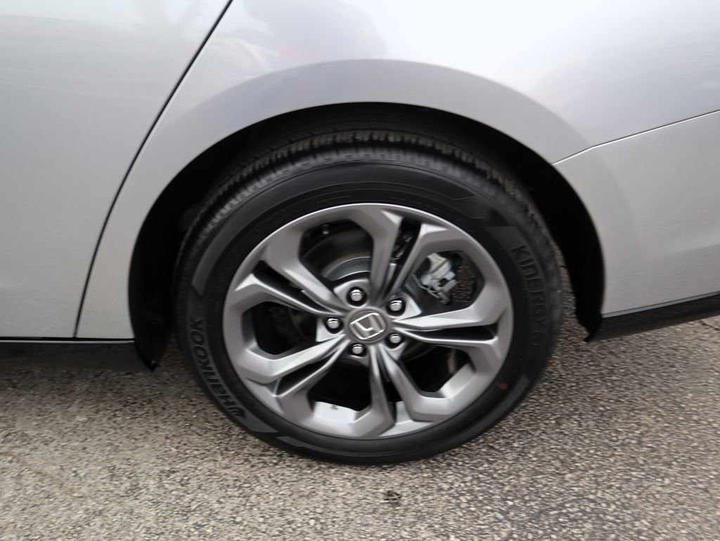 Used 2024 Honda Accord EX-L image 9