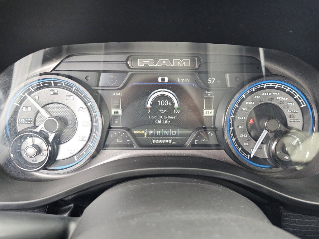 Used 2022 RAM 1500 Limited w/ Body-Colour Bumper Group AWD/4WD image 33