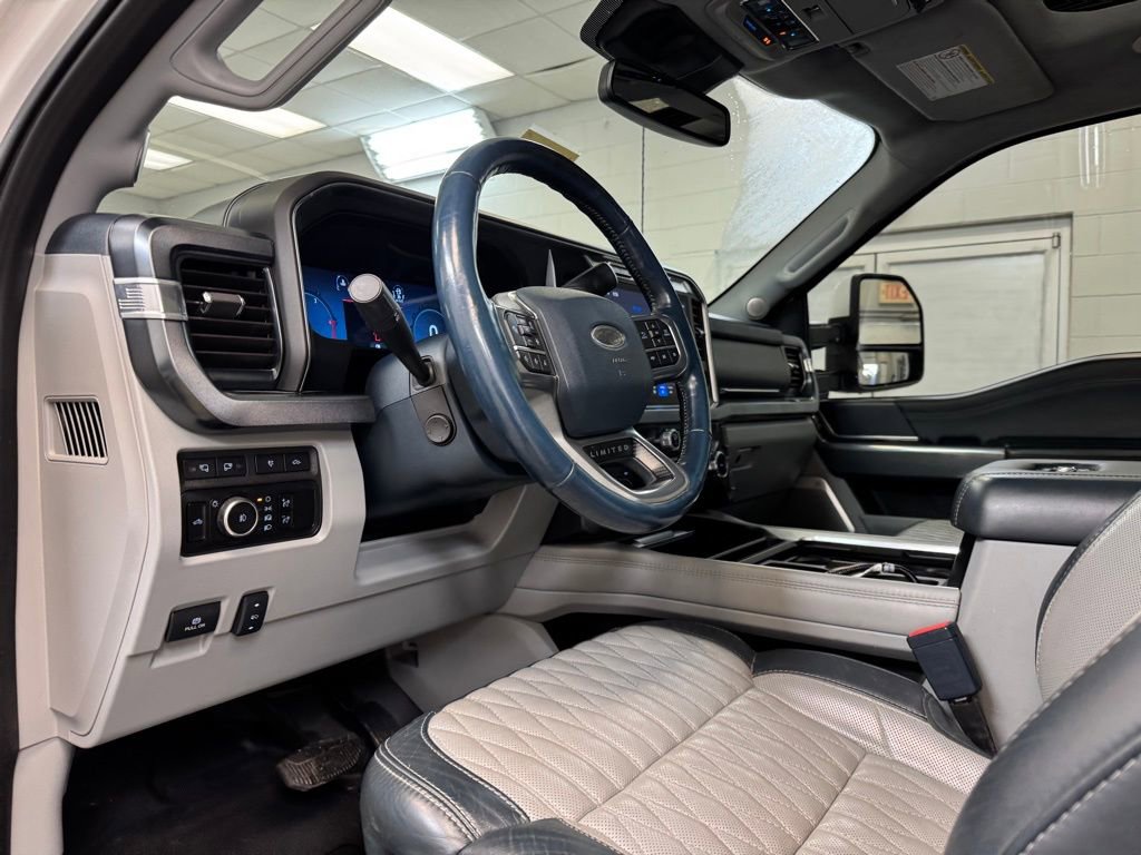 Used 2023 Ford F450 Limited w/ FX4 Off-Road Package AWD/4WD image 14