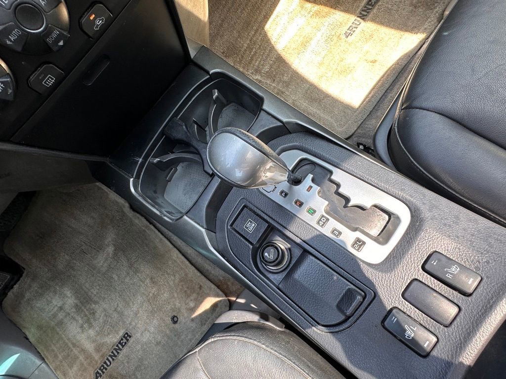 Used 2006 Toyota 4Runner SR5 RWD image 19