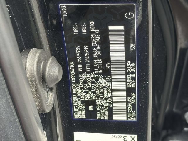 Used 2023 Lexus GX 460 Luxury w/ Sport Design Package AWD/4WD image 22