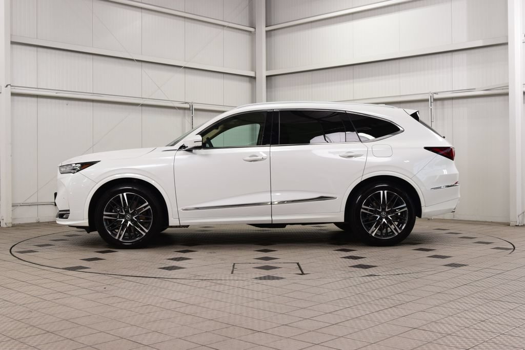 Used 2026 Acura MDX SH-AWD w/ Advance Package image 4