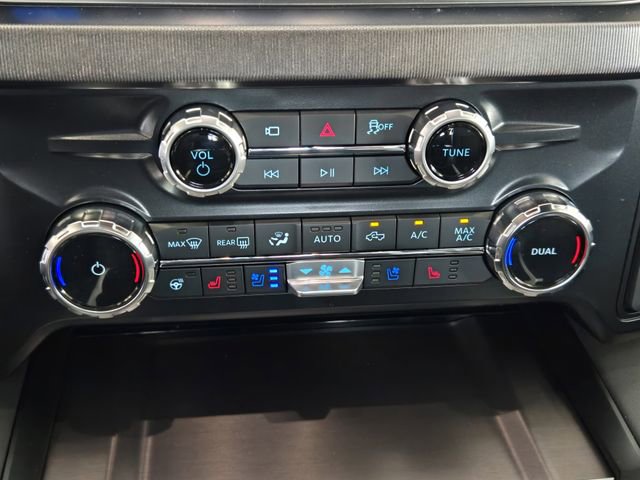 New 2026 Ford F250 Platinum image 15