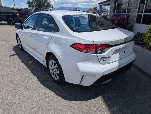 Used 2023 Toyota Corolla LE FWD image 3