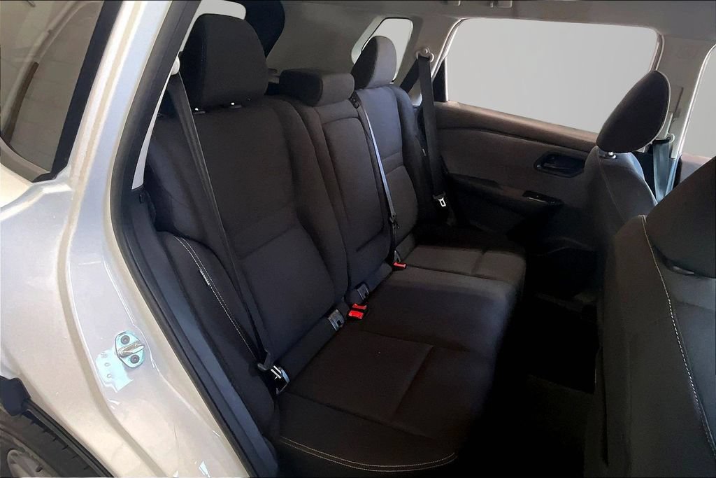 Used 2023 Nissan Rogue S FWD image 24
