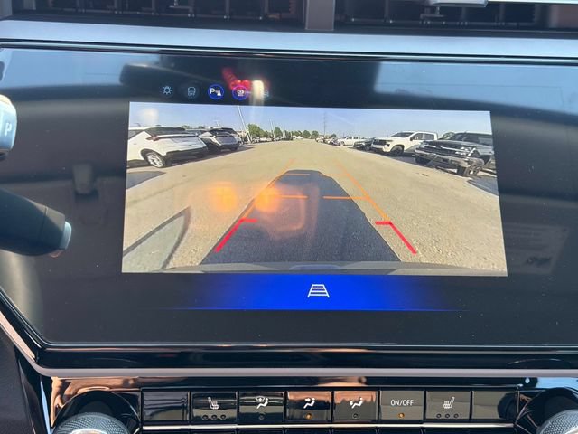 New 2027 Chevrolet Bolt LT w/ Comfort Package FWD image 28