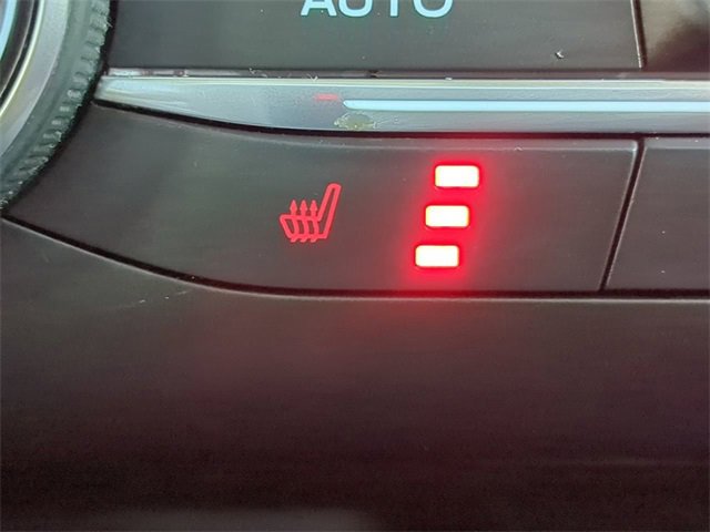 Used 2020 Ford Escape SE Sport image 27