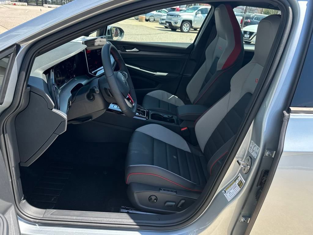 New 2025 Volkswagen GTI SE image 9
