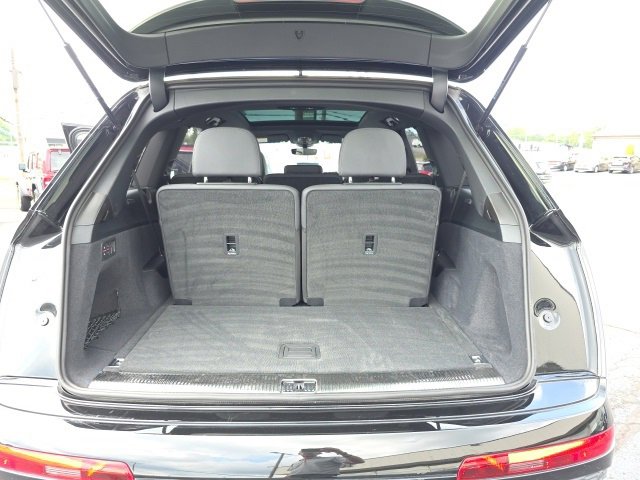 Used 2025 Audi Q7 3.0T Premium Plus w/ Premium Plus Package image 50