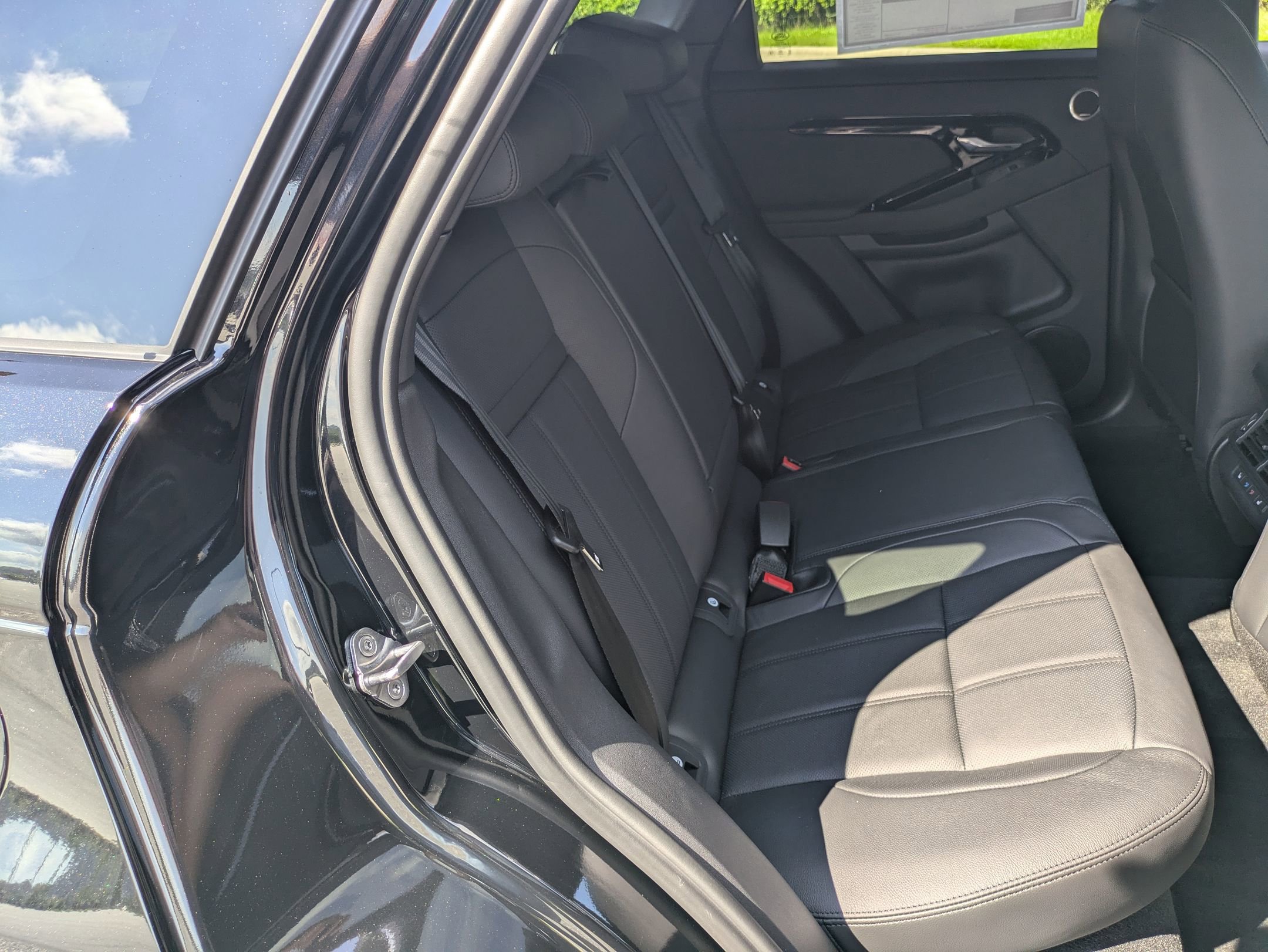 New 2026 Land Rover Range Rover Evoque Dynamic SE image 28