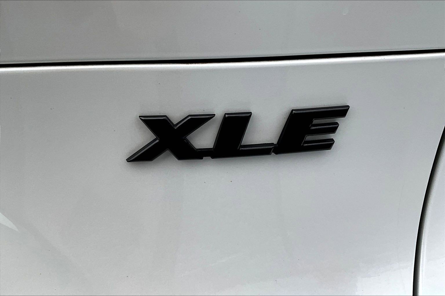 Used 2024 Toyota Venza Nightshade AWD/4WD image 24