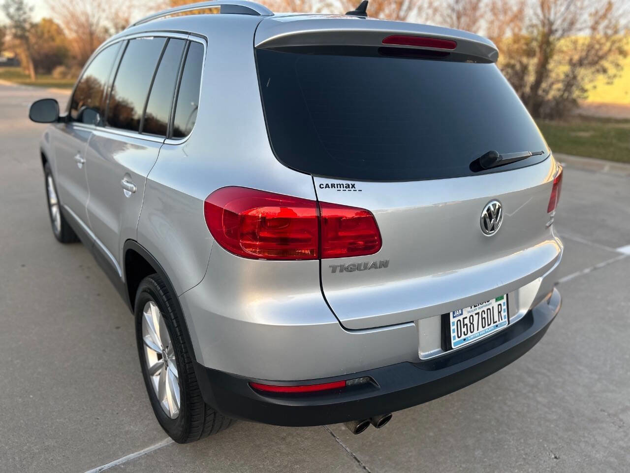 Used 2017 Volkswagen Tiguan Wolfsburg Edition image 8
