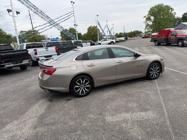 Used 2023 Chevrolet Malibu RS w/ LPO, Floor Liner Package FWD image 16