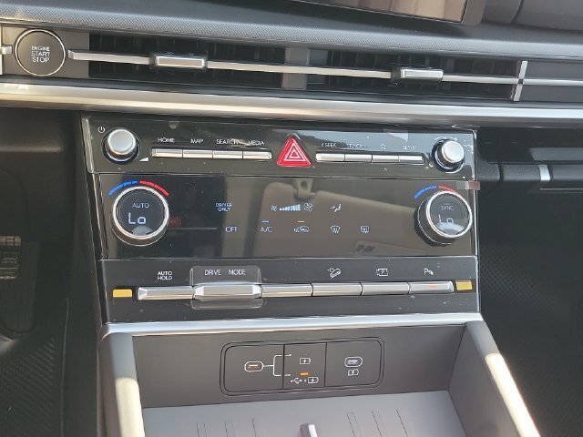 New 2027 Hyundai Santa Fe SE FWD image 13