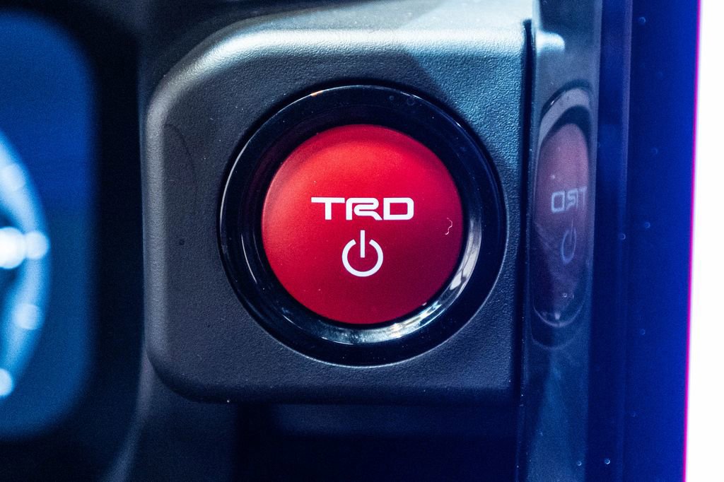 Used 2025 Toyota Tacoma TRD Pro image 36